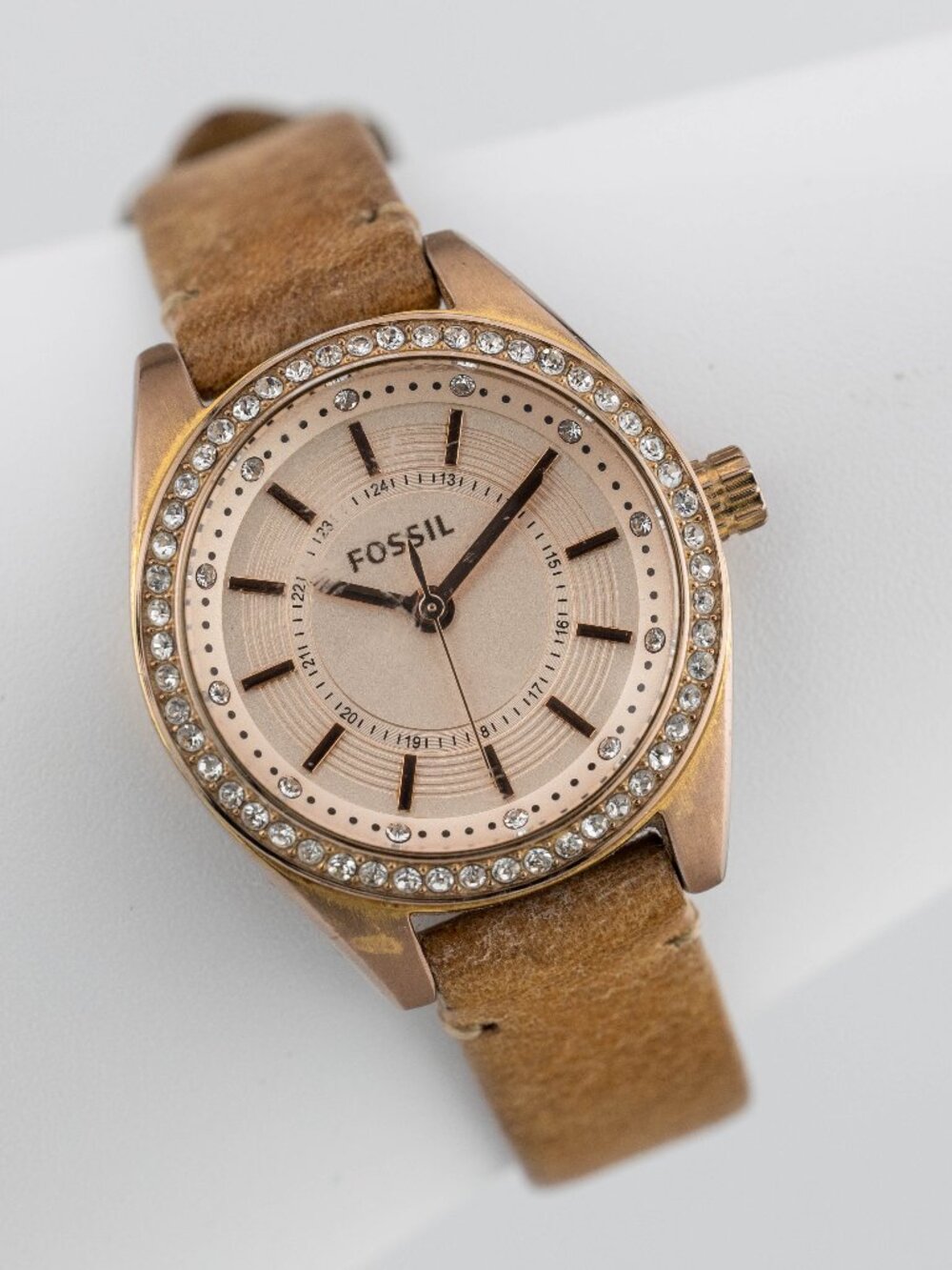 Fossil BQ1549 Women’s Brown Leather Crystal Quartz Analog Watch Fresh Battery